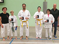 Gruppenfoto: Kyu-Prüfungen Karate-Dojo Montabaur, November 2024