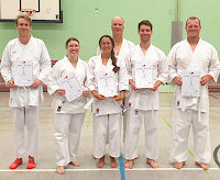 Gruppenfoto: Kyu-Prüfungen Erwachsene, Karate-Dojo Montabaur, August 2025